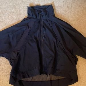 Light workout jacket from Lululemon! Size 8!